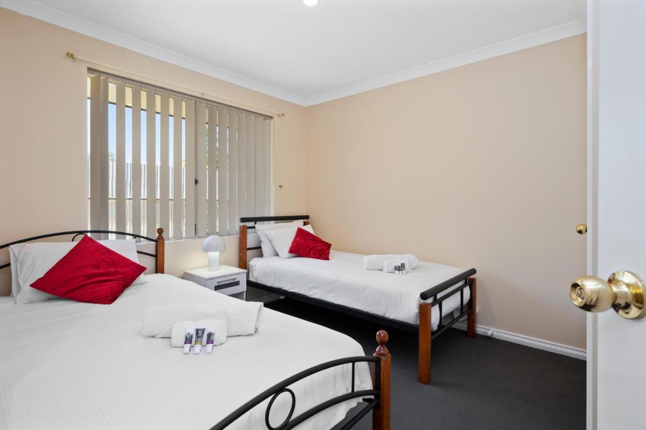 Bea-vic Home. Your Away From Home. * Kalgoorlie