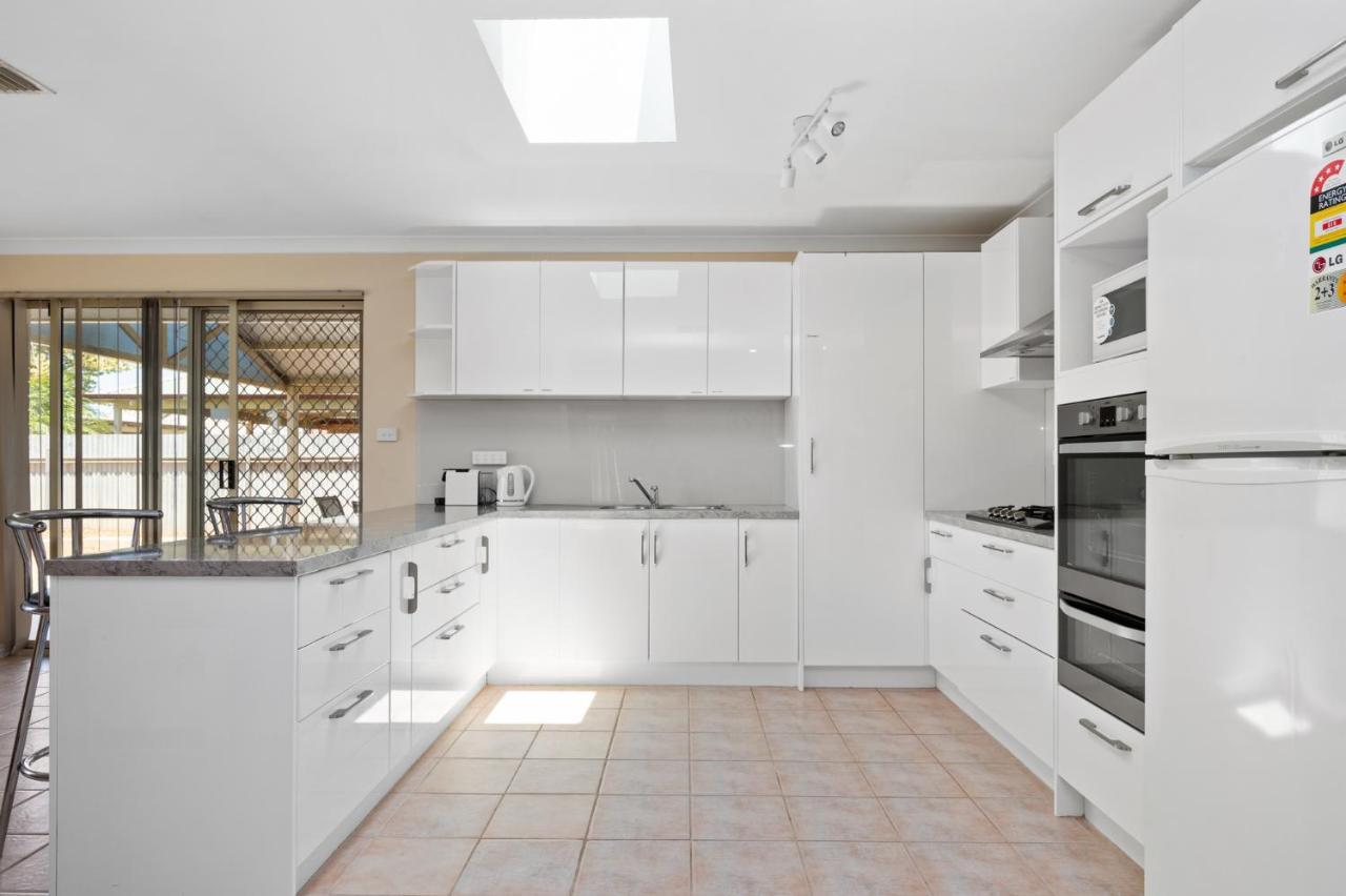 Bea-vic Home. Your Away From Home. Holiday home Kalgoorlie
