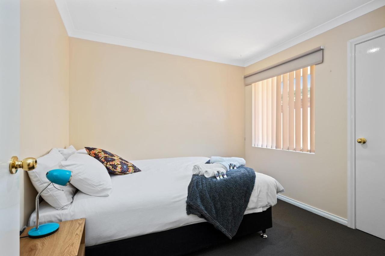 Bea-vic Home. Your Away From Home. Holiday home Kalgoorlie